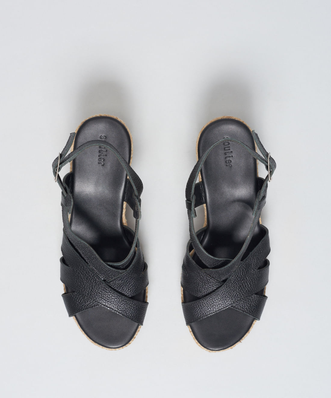 Anabela Couro Cruzado Rami - Preto - Imagem 24