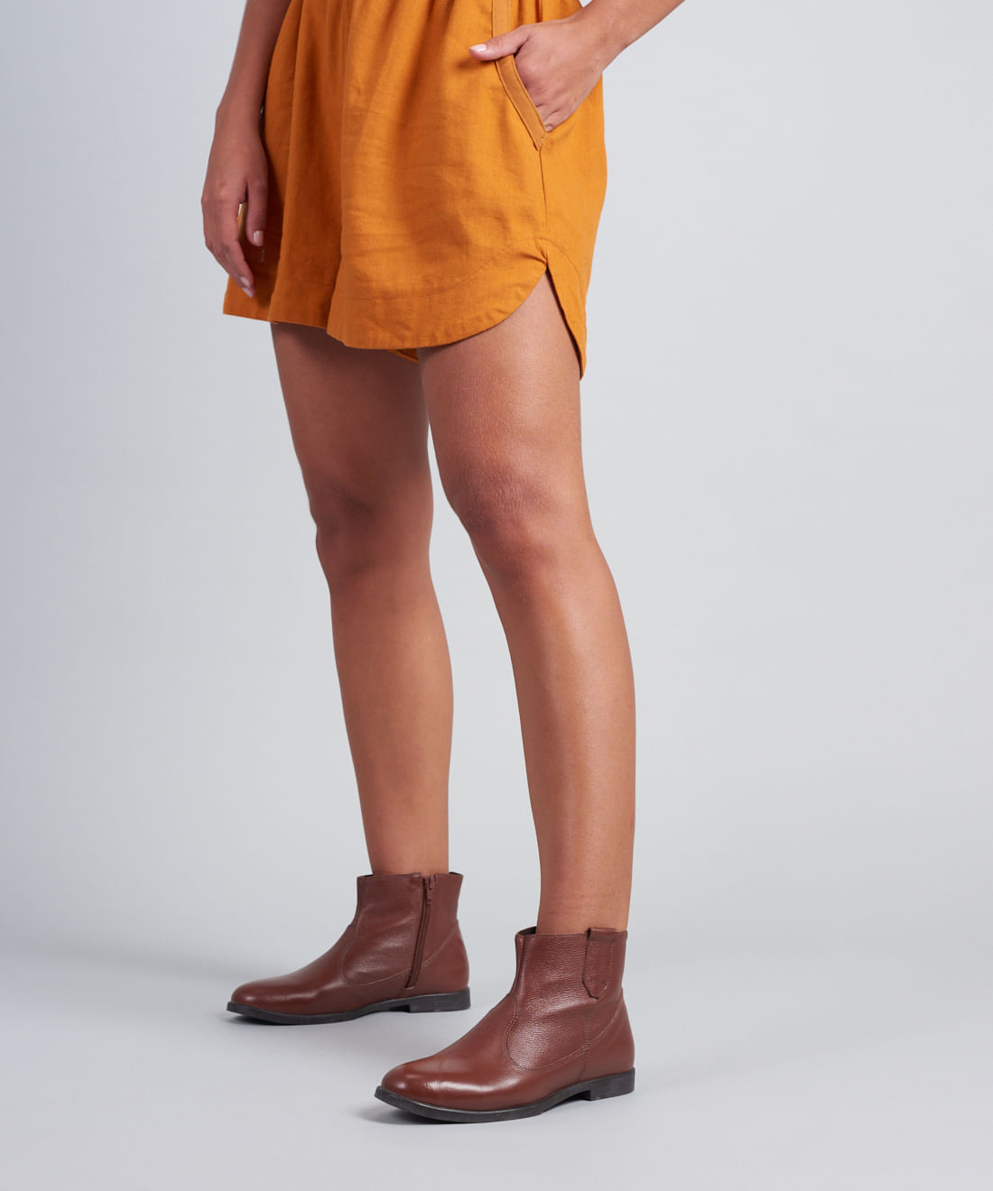 Bota Cano Curto Alice - Cacau - Imagem 25