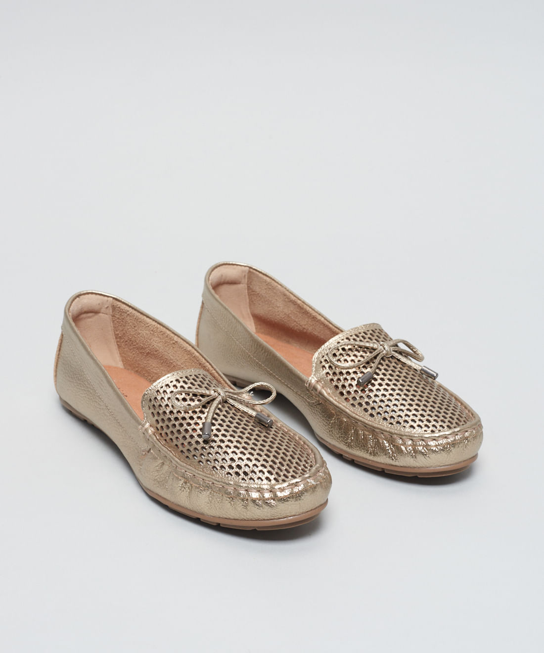 Mocassim Couro Perfuros Lacinho - Prata Velho - Imagem 7