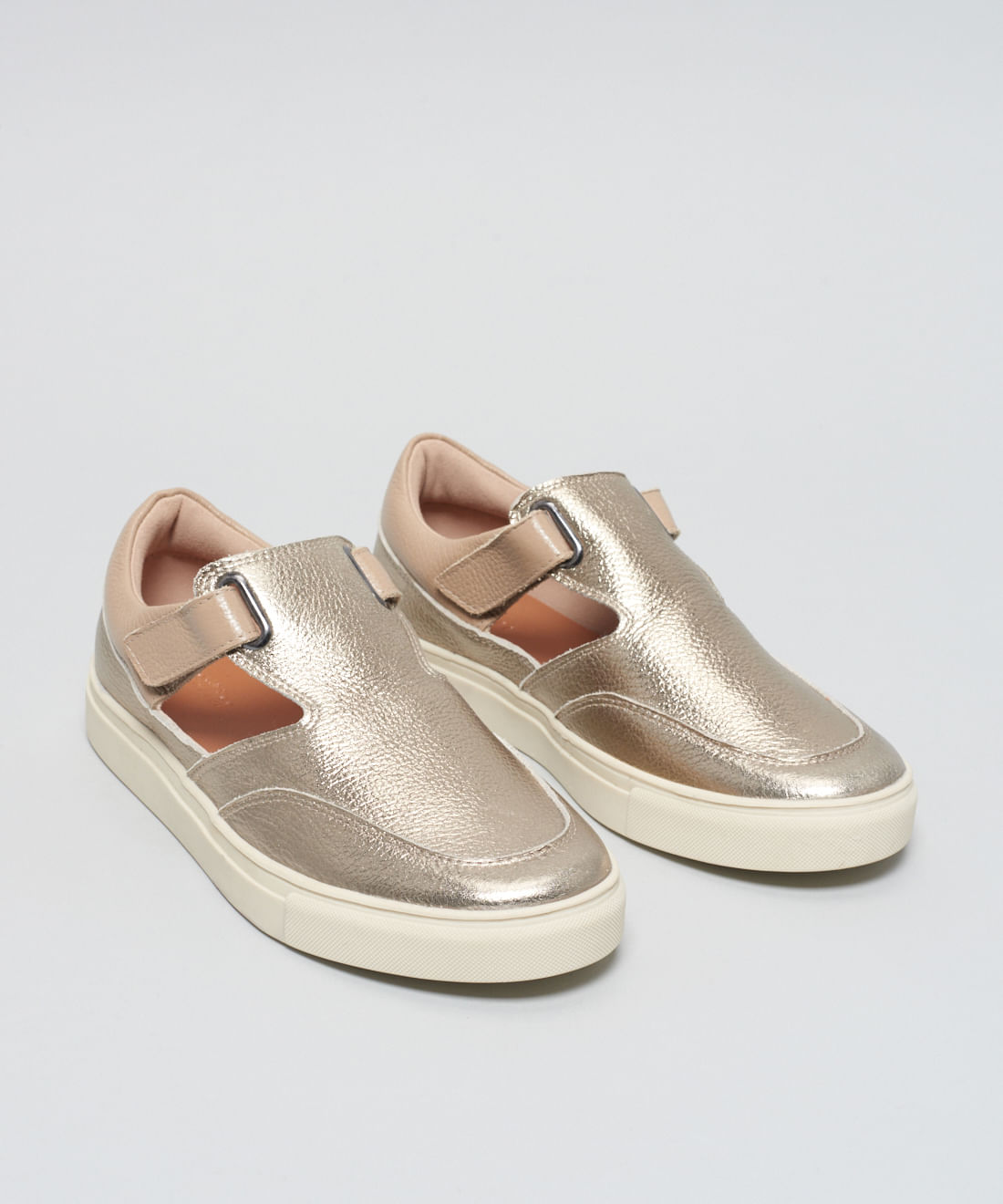 Tenis Couro Velcro Ilhoses - Prata Velho - Imagem 37