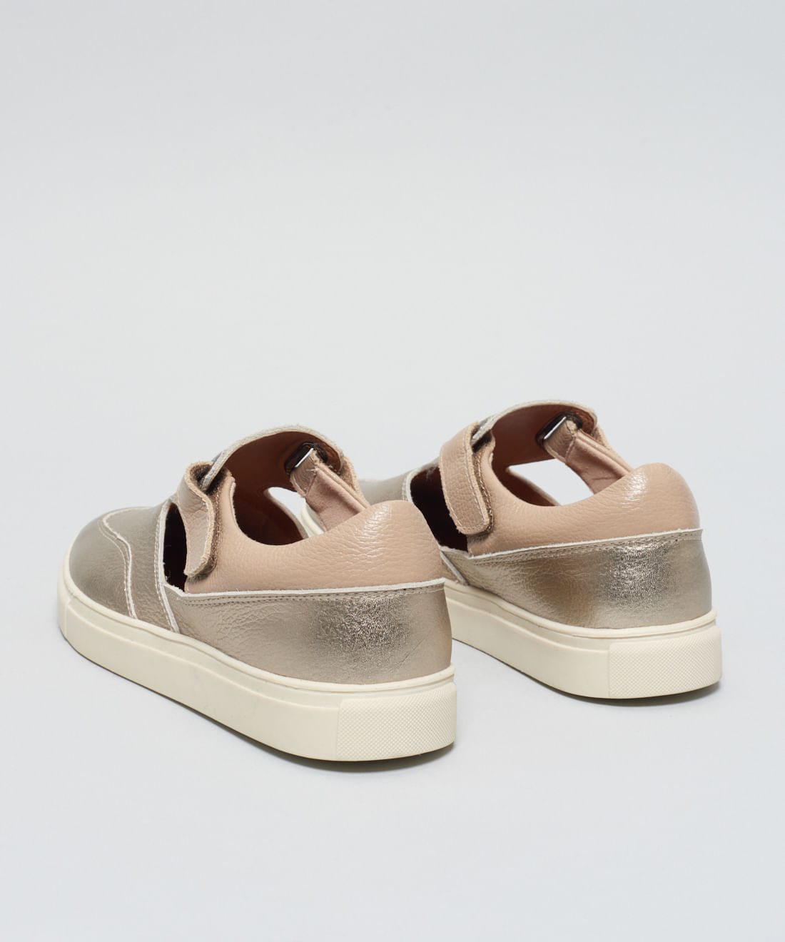 Tenis Couro Velcro Ilhoses - Prata Velho - Imagem 3