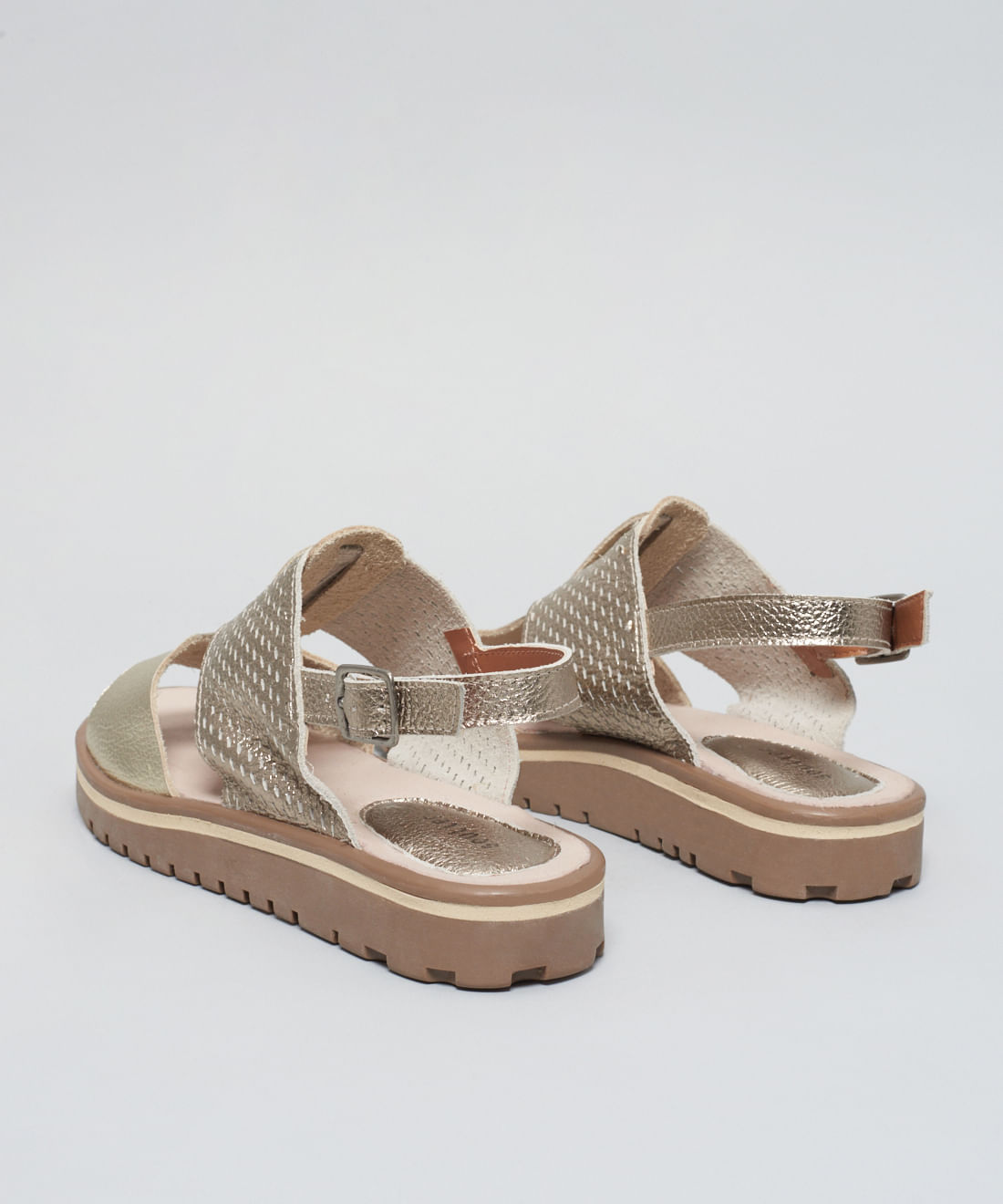 Rasteira Tratorada Perfuros - Prata Velho - Imagem 38