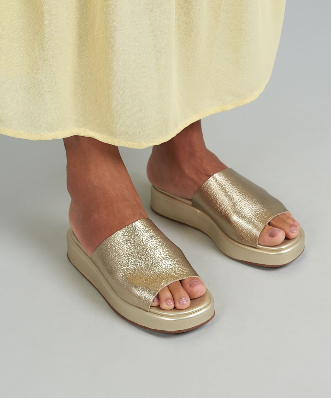 Flat Slide Couro - Prata Velho - Imagem 10