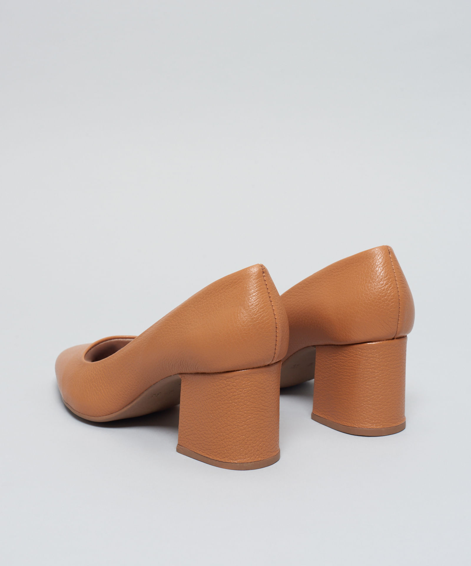 Scarpin Couro Helena - Caramelo - Imagem 23