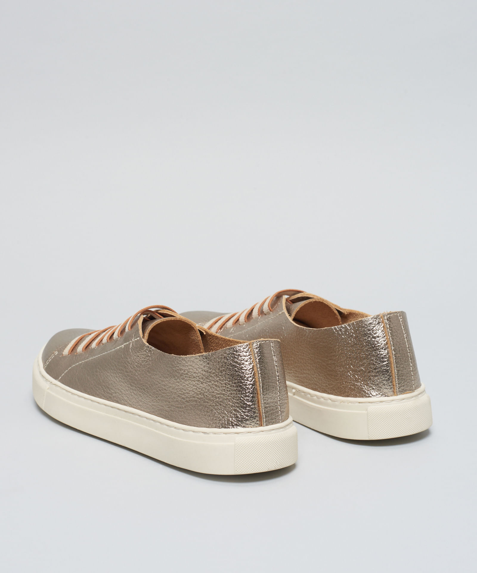 Tenis Couro Basico Elastico - Prata Velho - Imagem 8