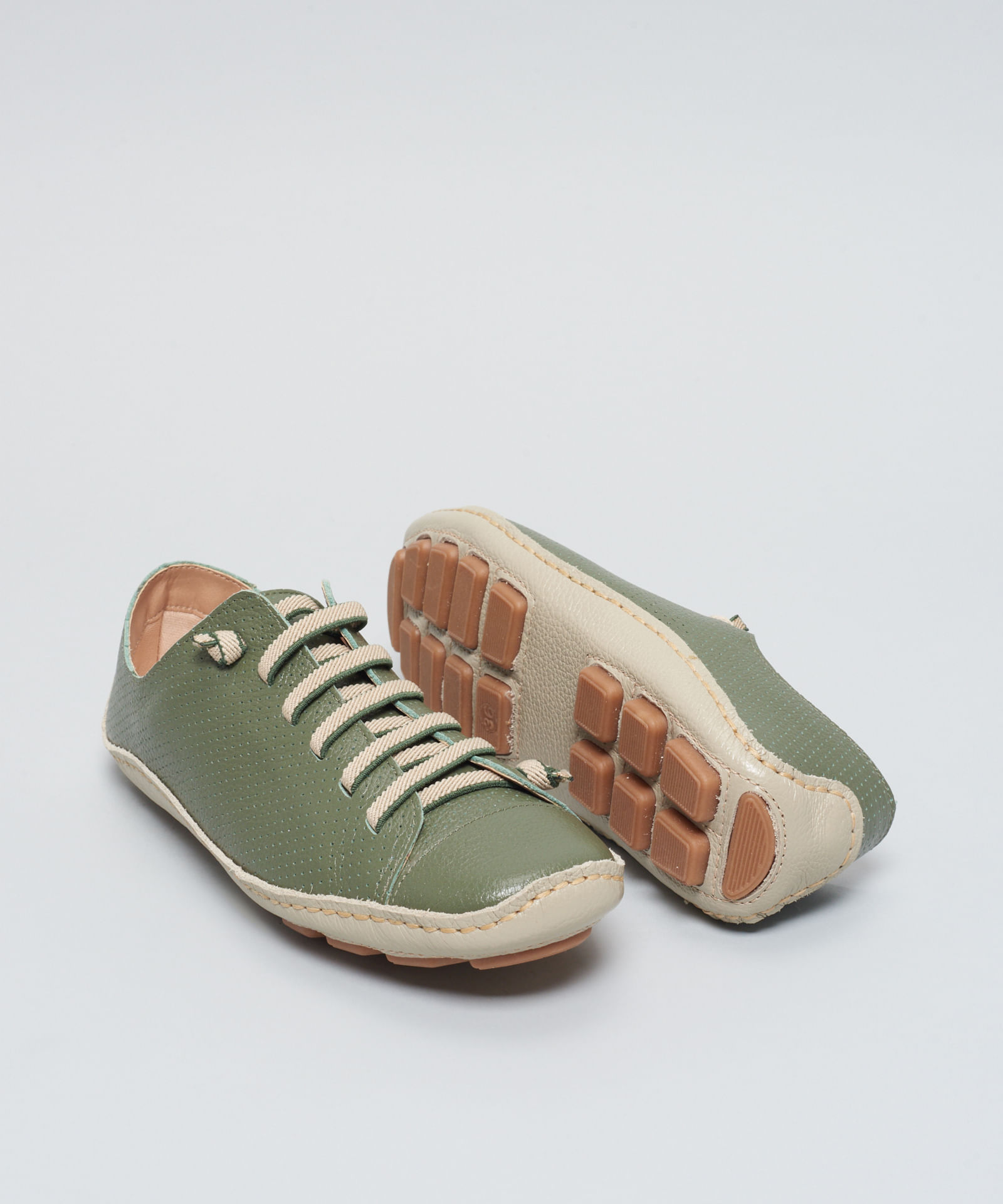 Tenis Perfuros Bicolor - Verde Militar - Imagem 2