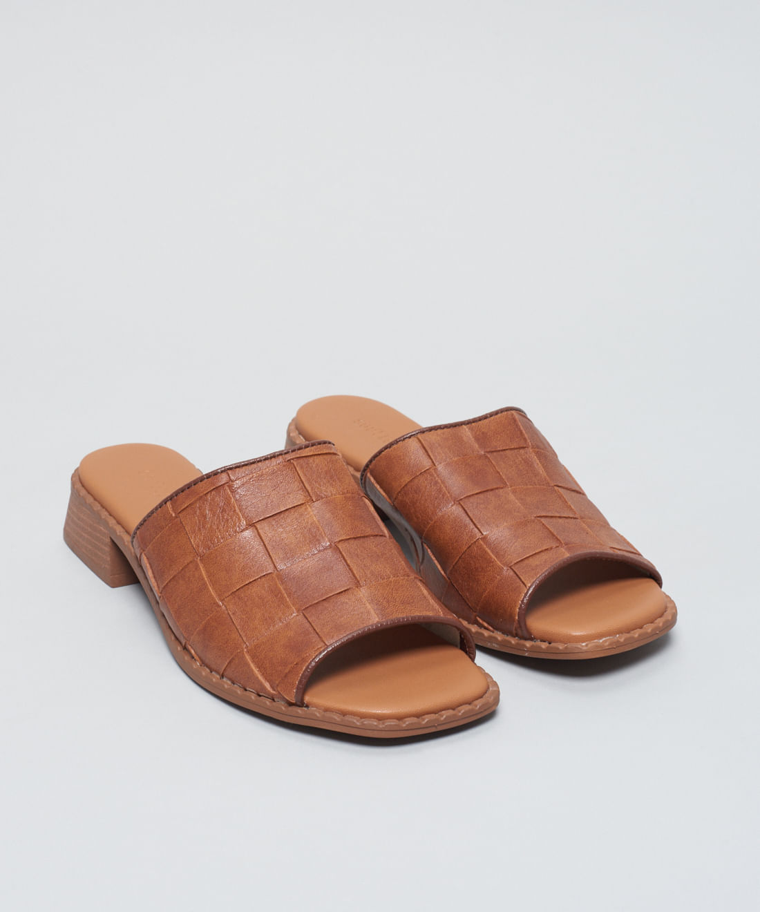 Salto Medio Mule Tresse Soft - Chocolate - Imagem 22