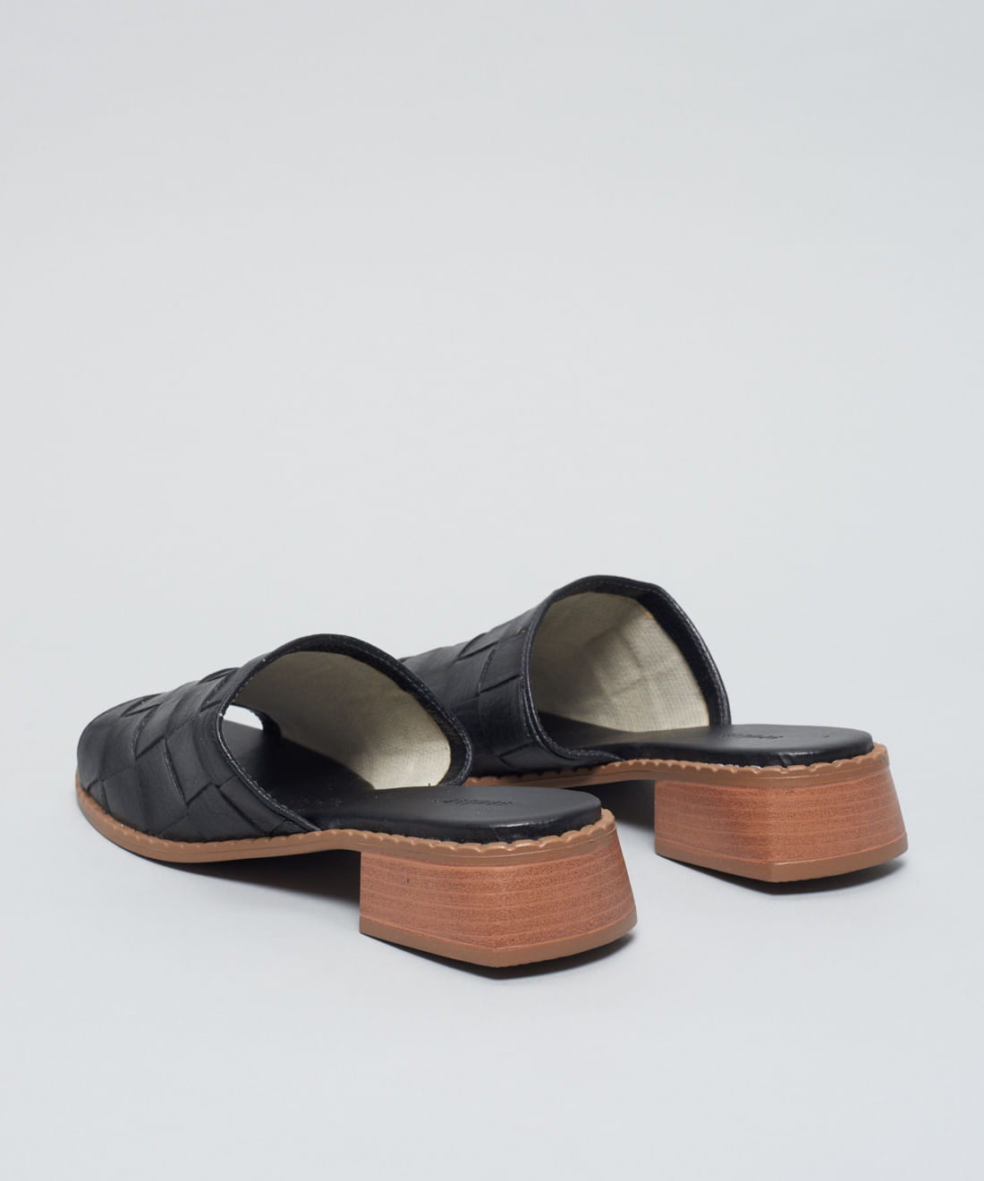 Salto Medio Mule Tresse Soft - Preto - Imagem 23