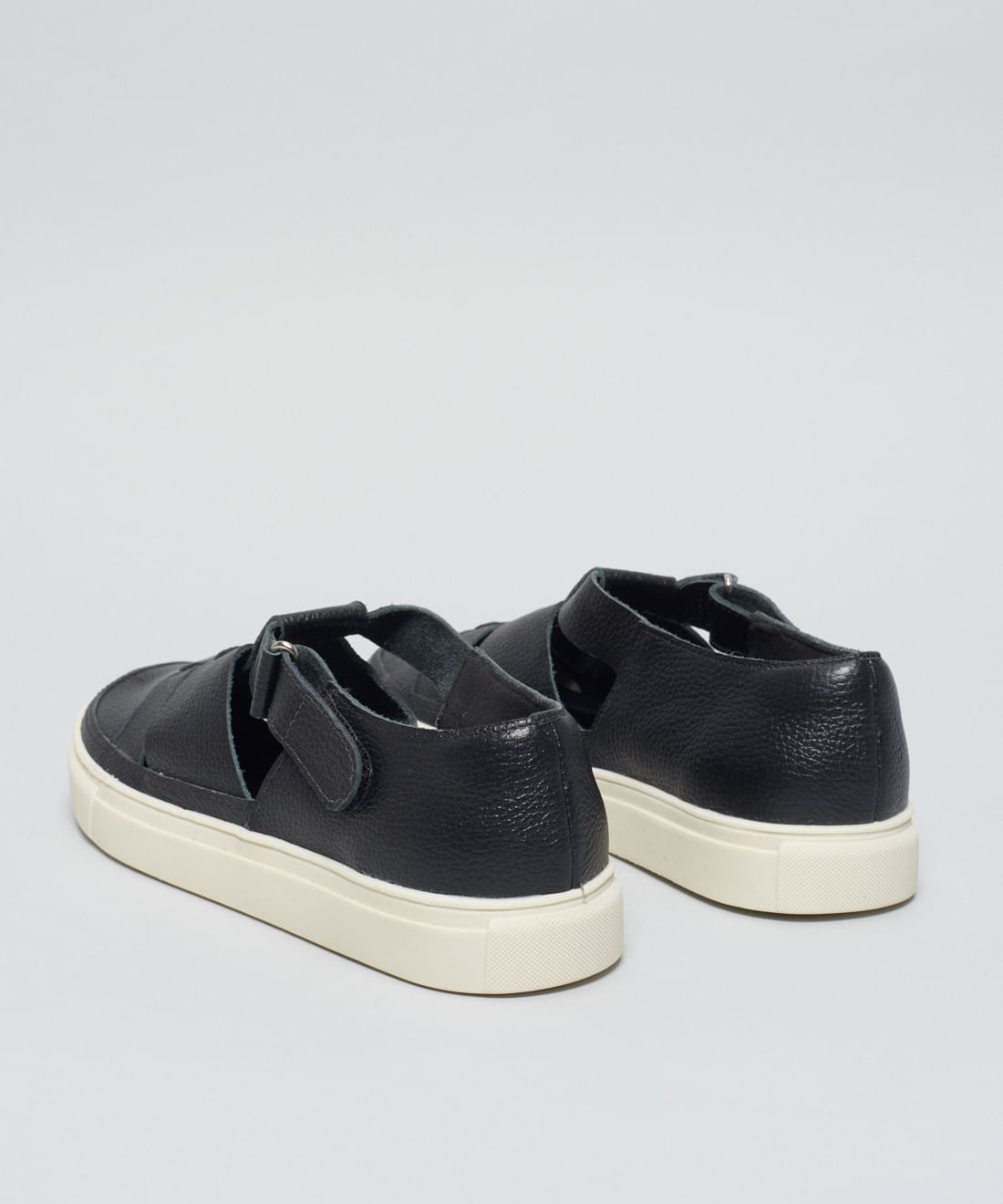 Tenis Couro Vazado Livia - Preto - Imagem 28