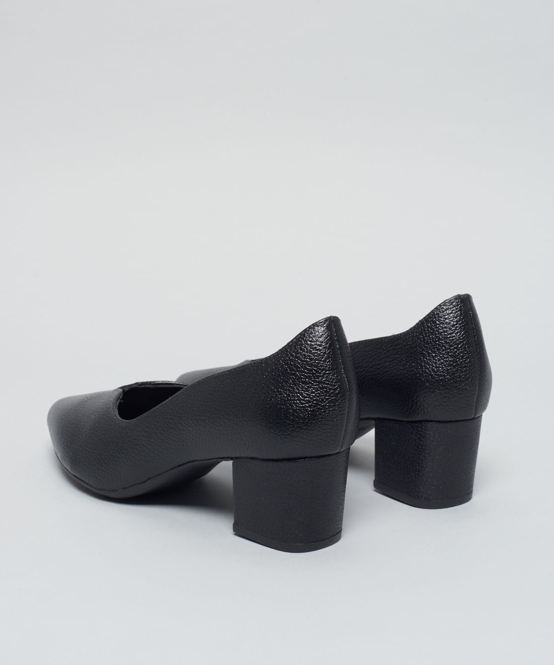 Scarpin Couro Mariana - Preto - Imagem 13