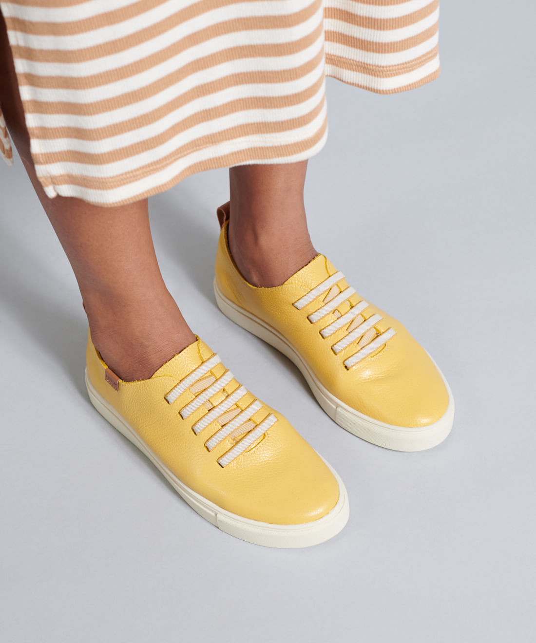 Tenis Couro Elastico Poazinho - Camomila - Imagem 32