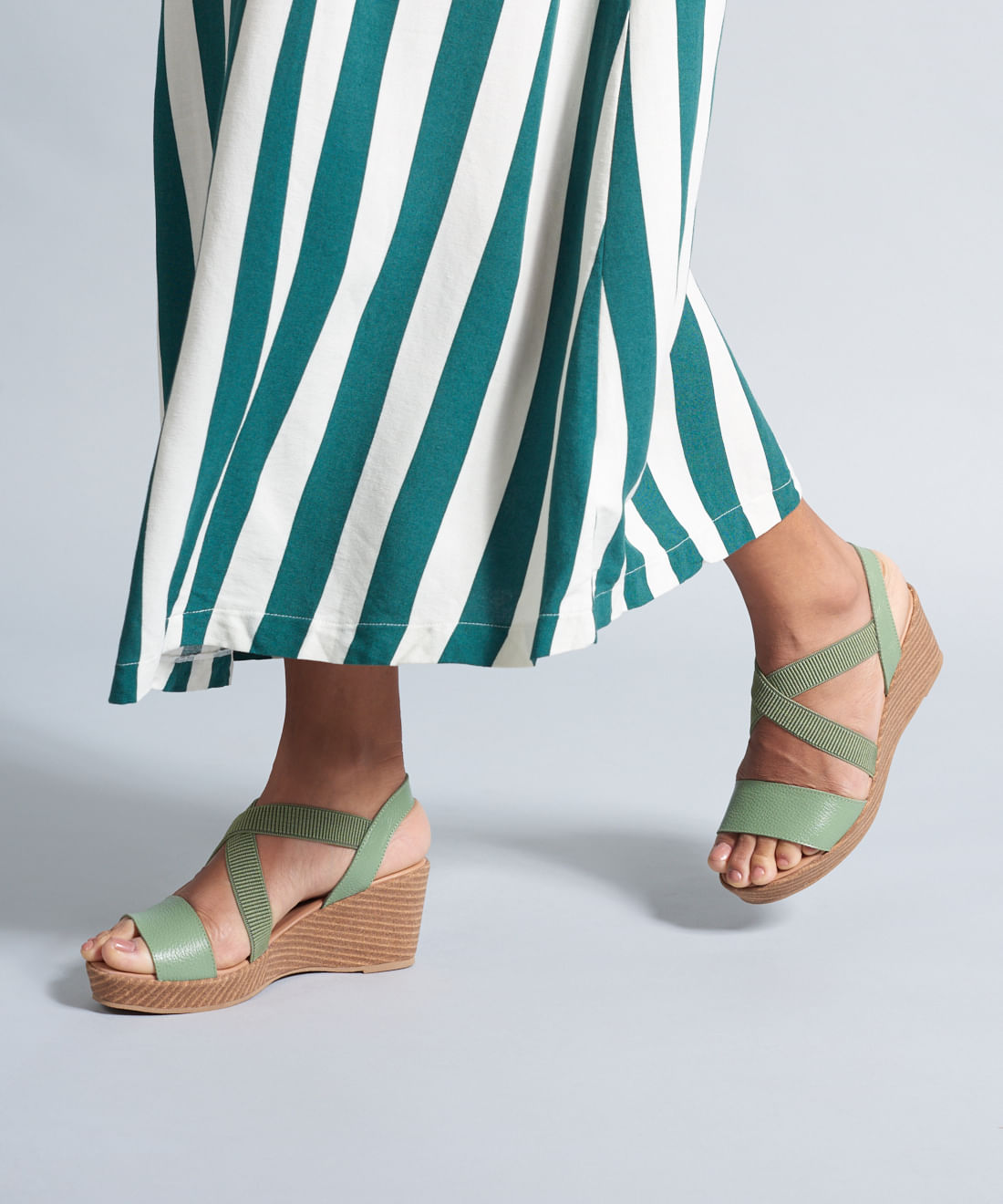 Anabela Couro Elastico Cruzado - Pistache - Imagem 25