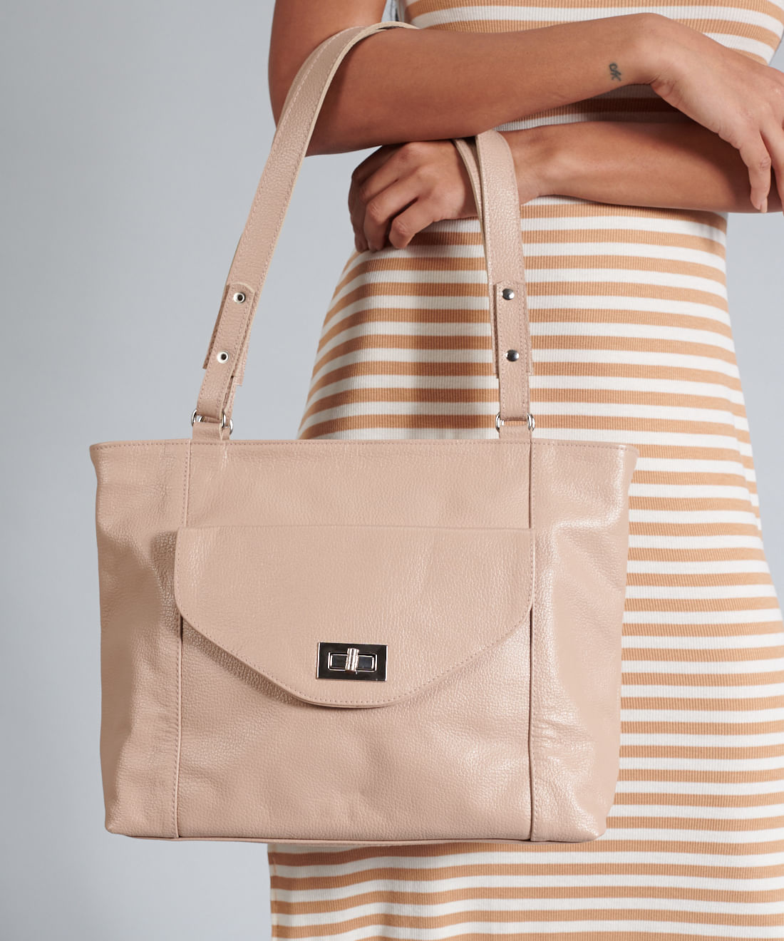 Bolsa g Fecho Metal - Avela - Imagem 5