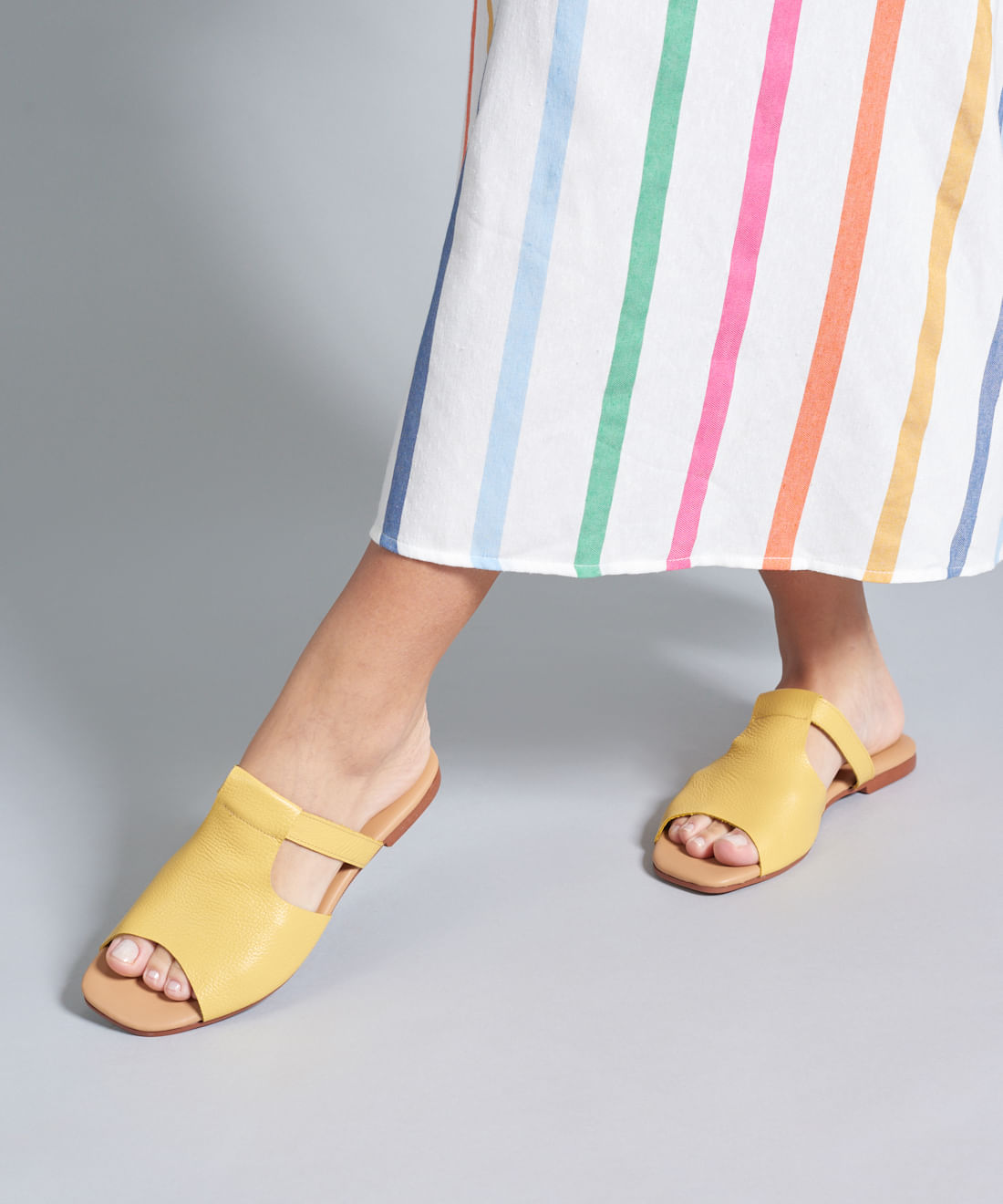 Rasteira Basica Couro Priscila - Camomila - Imagem 25