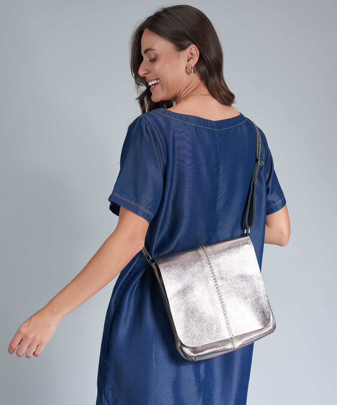 Bolsa m Couro Luciana - Onix - Imagem 4