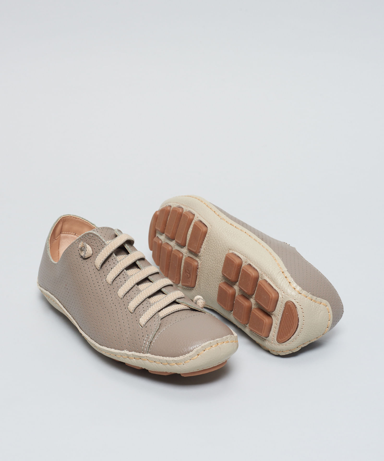 Tenis Perfuros Bicolor - Cinza - Imagem 2