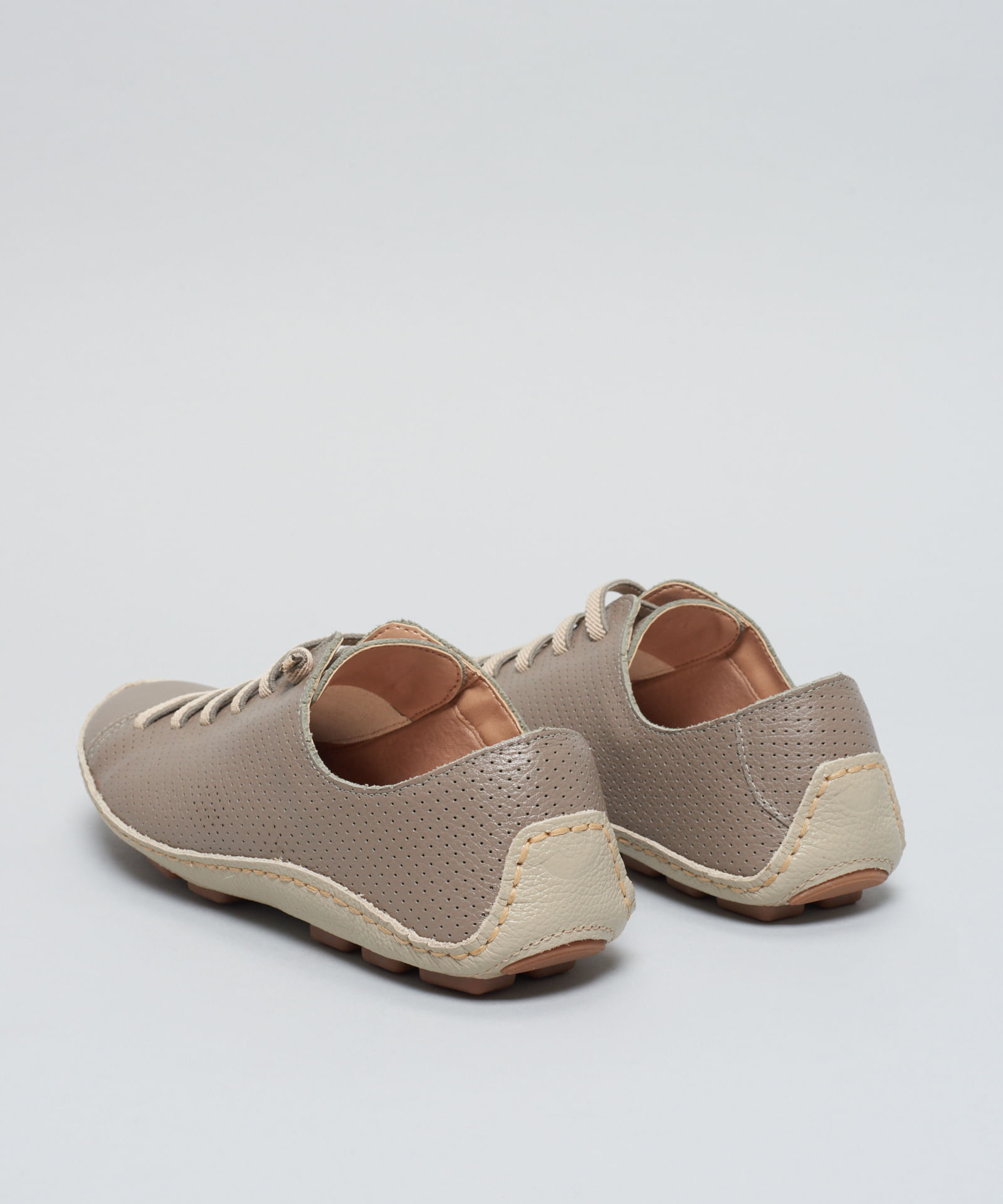Tenis Perfuros Bicolor - Cinza - Imagem 3
