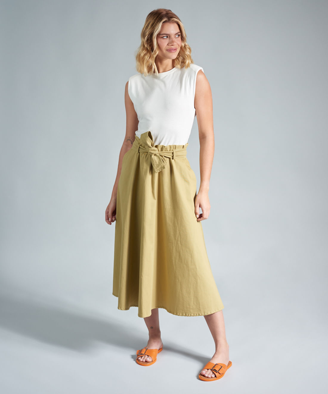 Rasteira Couro Fivela Laura - Tangerina - Imagem 15