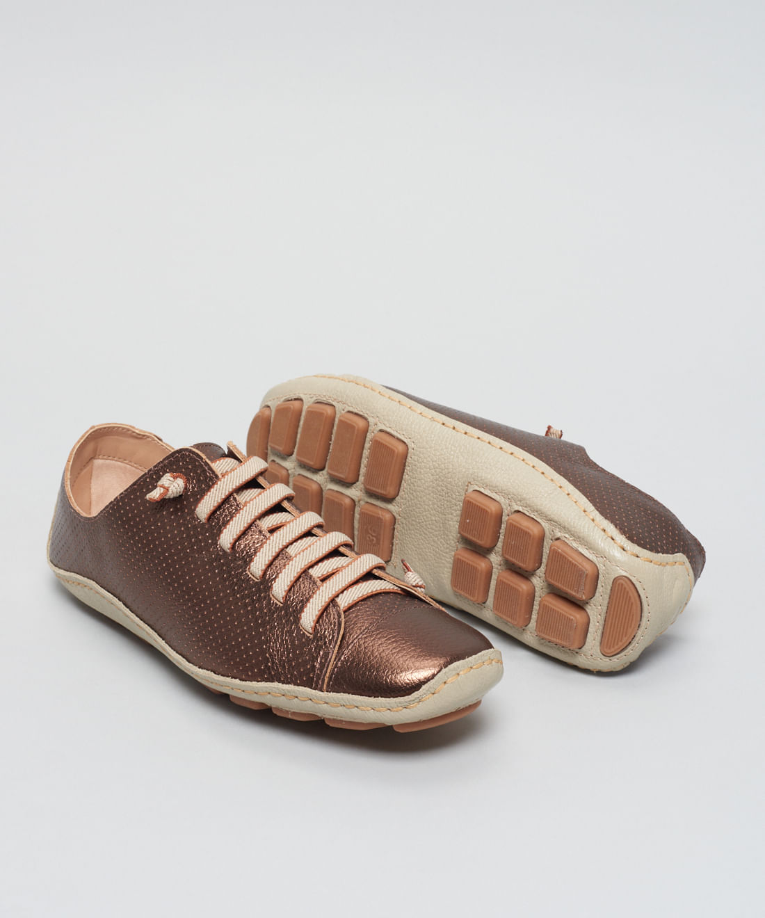 Tenis Perfuros Bicolor - Bronze - Imagem 2