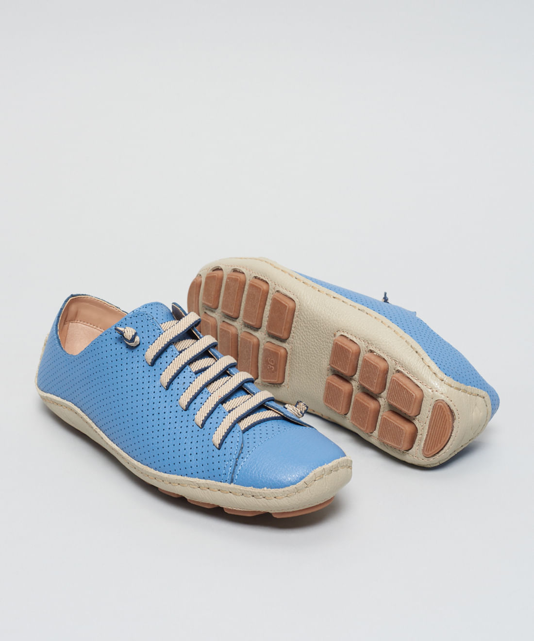 Tenis Perfuros Bicolor - Azul Safira - Imagem 22