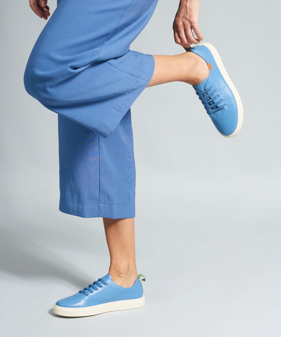 Tenis Couro Elastico Liso - Azul Safira - Imagem 40