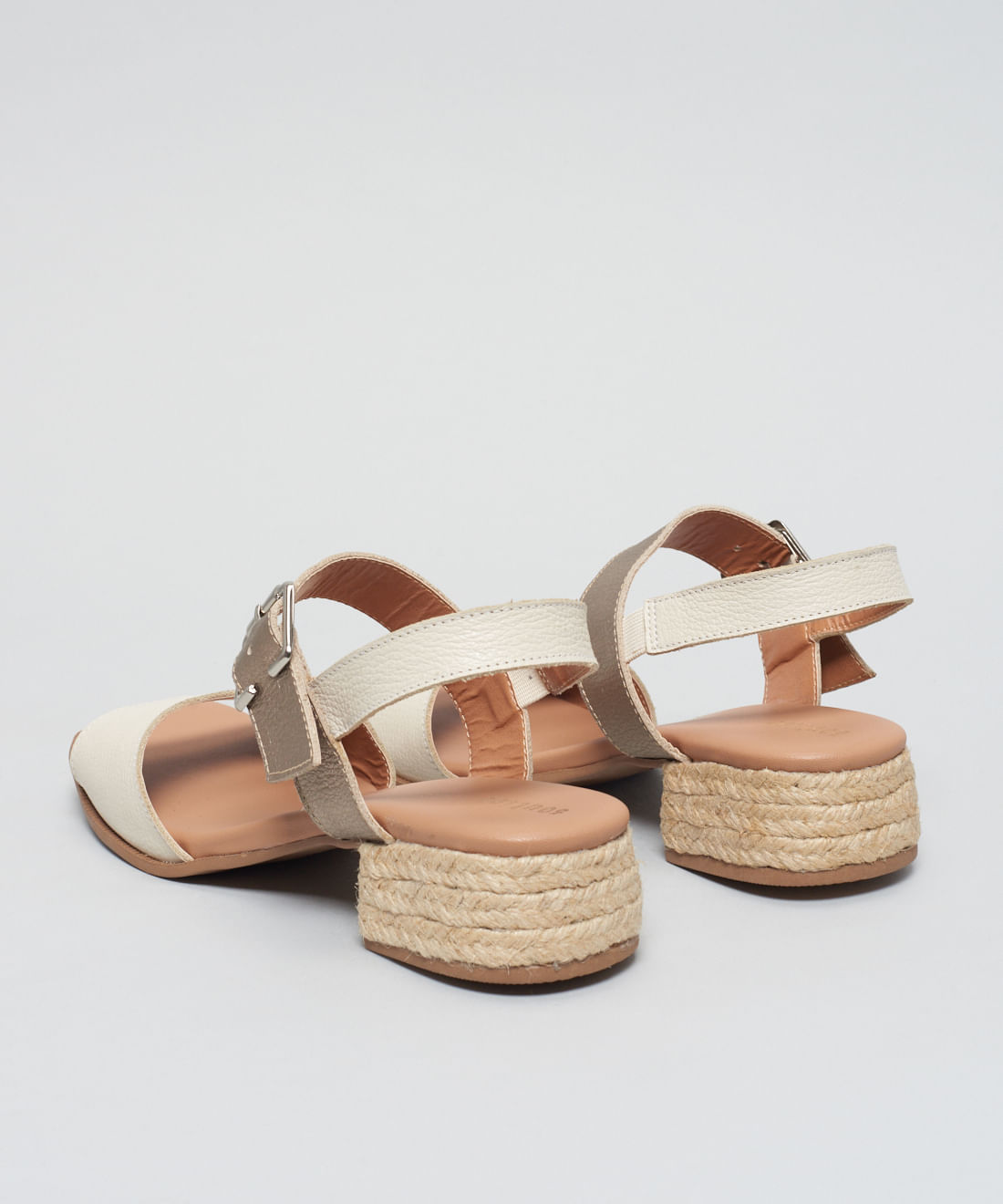 Sandalia Media Saltinho Rami - Off White/Prata Velho - Imagem 19